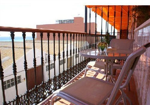 Hostal Tarik 2*